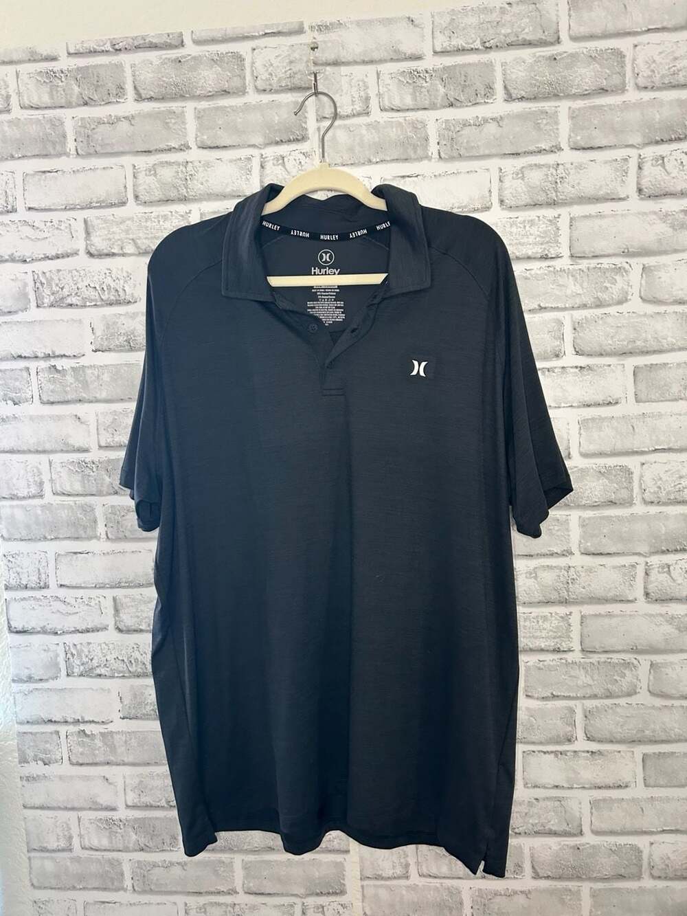 Hurley Men's Performance Moisture-Wicking Short Sleeve Polo Shirt